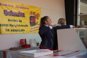 Verkäuferin | Apfelfest | Appelhof
