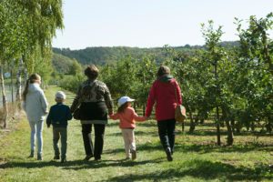 Familienausflug | Appelhof | Apfelplantage